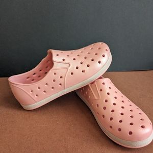 Girls size 12 Cat & Jack Native Style shoes pink